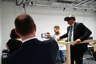 The Ambassador playing a VR game developed by students [Laurin Muth](people/laurin_muth) and Philipp Schüsselbauer.